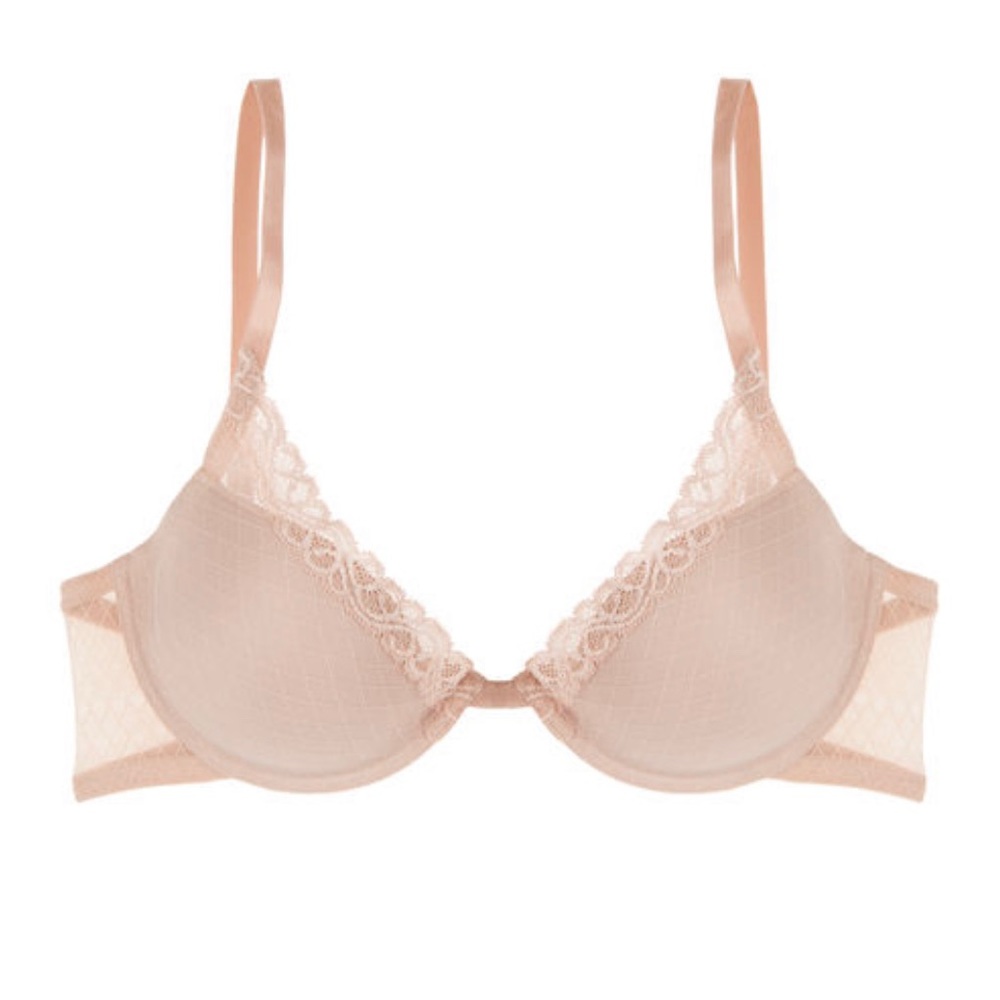 EUC! True & Co. Nude Lace Bra - Beautiful 💗